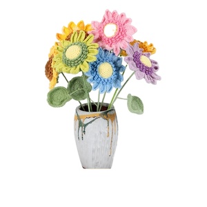 Bouquet de tournesols moderne tissé à la main, double couche, pour la Fête des Enseignants, la remise des diplômes, les mariages, la décoration intérieure et les accessoires de photographie - Product Image 1