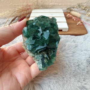 Local Stock Gorgeous Dark Green Fluorite <b>Cluster</b> Specimen Cube Carved Shadow Carving Fashion Trend - Product Image 5