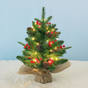 Sapins de Noël : Pré-décorés avec lumières, ornements et nœuds, mini <span class=keywords><strong>sapin</strong></span> noble parfait pour la décoration de la maison/de la fête - Product Image 2