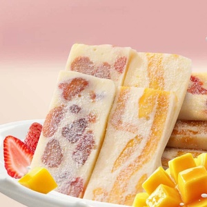 Fudge au <span class=keywords><strong>lait</strong></span> aux fruits secs <span class=keywords><strong>fraise</strong></span> et mangue, directement de l'usine, sain, délicieux, moelleux, ingrédients de qualité supérieure - Product Image 1