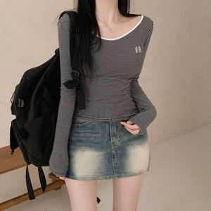 เสื้อยืดคอกลมสไตล์เกาหลี 2025 เสื้อเชิ้ตแขนยาวลายทางผู้หญิง วินเทจ น้ำหนักเบา เซ็กซี่ ลำลอง อเนกประสงค์ ทรงเข้ารูป - Product Image 1