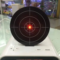 Lustiger Zielschieß-Digitalwecker mit LED-Anzeige, Laserziel, Quarzfunktion, Schlummerfunktion und Projektion am Nachttisch