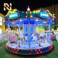 Manège Nova Rides Romantic Blue Merry Go Round Ride 16 places, carrousel CBD-16-Blue, manèges pour enfants avec chevaux et éclairage, à vendre