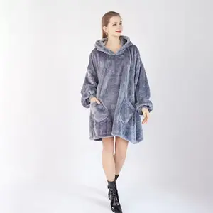 Hoodie Flannel Blanket Wholesale Custom Wearable Sherpa Fleece Thick Warm Sweatshirt With Sleeves Oversized Hoodie Blanket