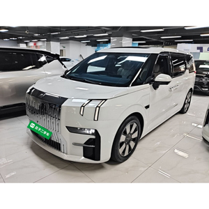 Guazi ZEEKR 009 Usato in Vendita, MPV Elettrico Puro 2022, Automatico, Trazione Integrale, 6 Posti, Disponibile per Ordini di Flotte e Concessionari - Product Image 1