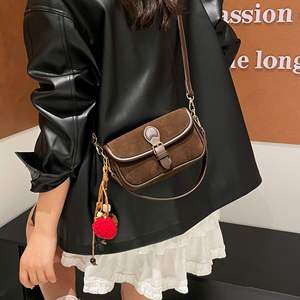 Nuevo bolso bandolera de lujo de terciopelo suave estilo retro, bolso cuadrado para mujer - Product Image 3