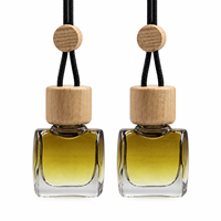 Diffuseur de parfum pour voiture suspendu, bouteille en verre avec bouchon en bois, huile parfumée avec logo personnalisé OEM ODM, parfum naturel pour voiture et bureau
