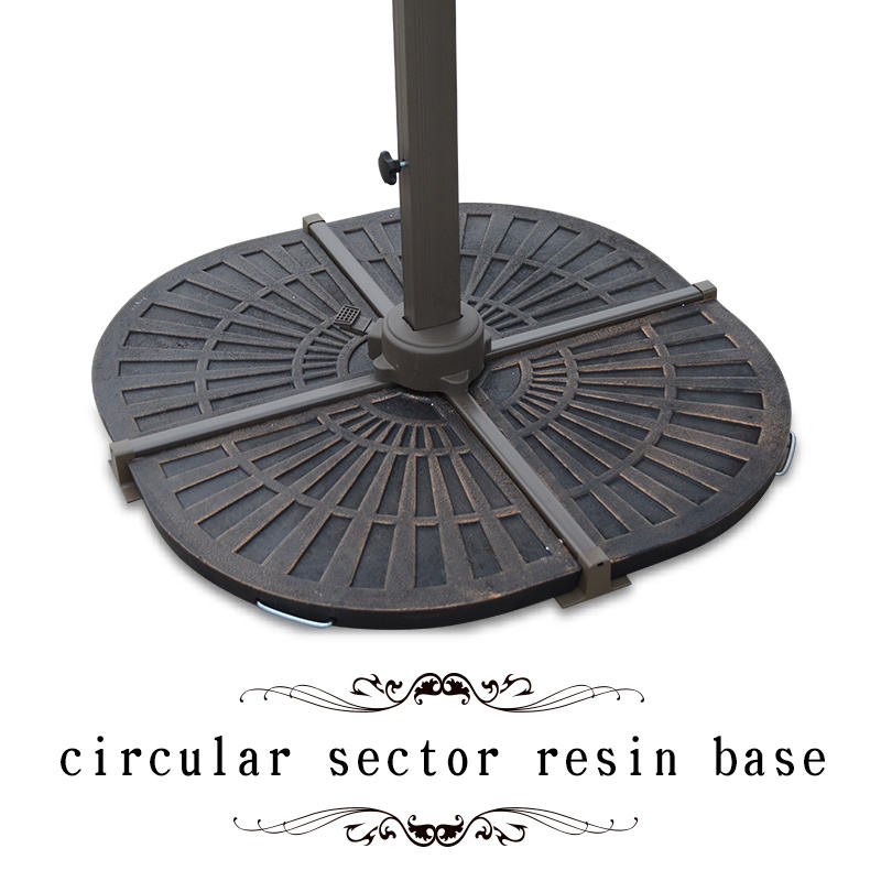 Base en résine pour parasol romain à secteur circulaire.