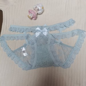 Brulee Sweetheart* Culotte Triangle Originale Féminine Pure et Désirable avec Nœud Papillon, Respirante, et Bordure en Dentelle Évidée Douce - Product Image 5