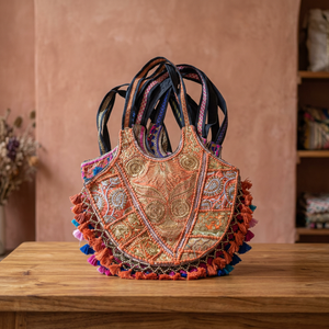 Mejor Precio BS INTERNATIONAL Bolso de Mano con Cierre de Cremallera, Estilo Tradicional Indio, para Mujer, de Cuero Genuino, Impermeable, Ligero y Moderno - Product Image 1