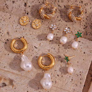 Liontin Berlian Tiga Cincin Set Baja Anti Karat Pria Hip Hop Rantai Sweater Perhiasan Zirkon Kalung Grosir Langsung dari Pabrik - Product Image 5