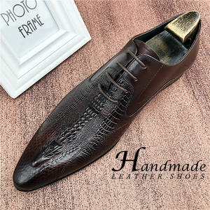 Zapatos de cuero genuino con estampado de cocodrilo, estilo moderno, para jóvenes peluqueros, zapatos de traje para novios. - Product Image 2
