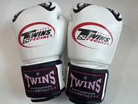 Gants de boxe d'entraînement de combat Gants de boxe Twins