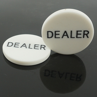 Accessoires de casino Jetons de poker Dealer Button Big Blind All in Buttons Party Casino Poker Card Game Equipment Cheap Delaer Chips