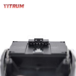 Interruptor Eléctrico para Ventanas Yitrum 5801304492 para Iveco Daily 12V, Pieza Automotriz - Product Image 3