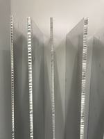 Panneau de structure en nid d'abeille en aluminium de haute résistance de haute qualité résistant au feu résistant à l'eau miroir de conception moderne