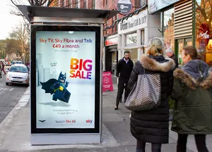 Signage Digital Floor High Brightness Ultra Thin Advertising Kiosk Screen Outdoor Totem Ip65 Lcd Advertising Screen Outdoor