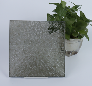 Panneau de verre décoratif gaufré à motif gris, polyvalent pour les cloisons intérieures et la décoration de meubles - Product Image 4