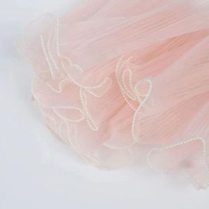 Bouquet di Fiori in Filato Ondulato Perlato, Modello 00365, Confezione in Sacchetto, Tecnica Minimalista di Sovrapposizione, per San Valentino, Negozio di Fiori - Product Image 6