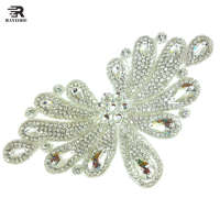 Patchs 3D à une lettre avec appliques perlées en strass brillant pour robe de mariée ou décorations