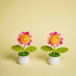 Mini plante de tournesol au crochet faite à la main, 15 cm, pour cadeau de remise de diplôme - Product Image 2