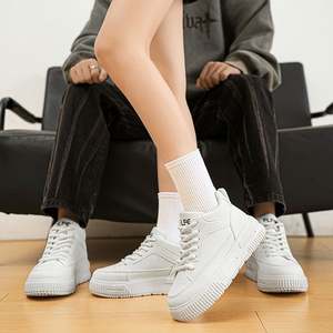 Zapatos Deportivos Casuales para Hombre y Mujer al por Mayor, Nuevas Zapatillas Cómodas de Moda, Estilo Moderno para Caminar, Zapatos Unisex para Parejas - Product Image 5