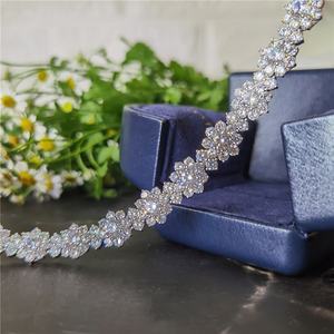 新しい女性キュービックジルコンジュエリーラージフラワージルコンブレスレットバングルウェディングアクセサリーレディプロミスビジュー - Product Image 4