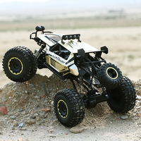 Alaşım 1:8 ölçekli uzaktan kumanda araba 50cm büyük boy dört tekerlekten çekiş dağ ayak Off-Road araç Metal RC oyuncak