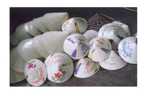 Low Price Handmade Bamboo Palm Leaf Conical Hat Non La Vietnam Traditional Straw Hat From Vietnam - Product Image 2