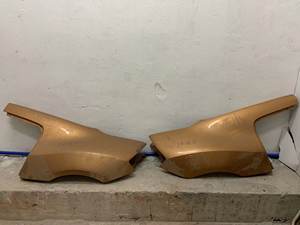 Guardabarros trasero izquierdo y derecho original de segunda <span class=keywords><strong>mano</strong></span> para AUDI R8 OEM 420809603 420809604 - Product Image 4