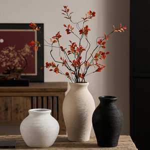 Vase en céramique brossée nordique fait main, décoration simple, fleurs séchées, salon, Wabi Sabi, poterie brute beige, rétro - Product Image 3