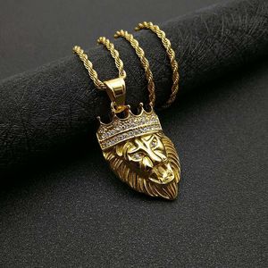 Collier pendentif tête de lion Hip Hop en acier inoxydable plaqué or avec couronne pavée de diamants, bijoux de fête pour homme - Product Image 2