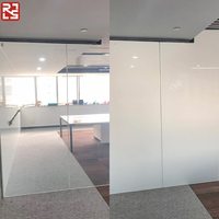Film intelligent en verre transparent décoratif de haute qualité, écran de projection PDLC, design moderne pour la séparation/la confidentialité des bureaux/salles de réunion