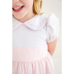 Vestito Estivo Rosa per Bambine con Colletto Peter Pan, Stampa Vintage di Coniglietti, 100% Cotone - Product Image 5