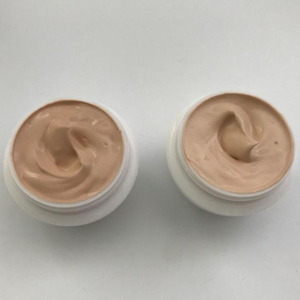 Crème <span class=keywords><strong>BB</strong></span> de marque privée OEM pour la crème CC minérale éclaircissante pour la peau foncée en vrac 1kg - Product Image 4