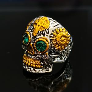 Fabricants <span class=keywords><strong>de</strong></span> bijoux <span class=keywords><strong>de</strong></span> mode personnalisés Crâne rétro gravé Chevalière personnalisée pour hommes - Product Image 3