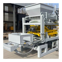 Machine hydraulique QT4-15 pour blocs de pavés creux, contrôle Siemens avancé, cadre 150x150mm et épaisseur 8mm
