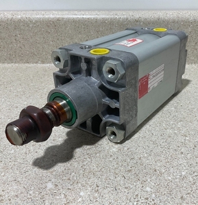 กระบอกสูบแบบสองทางประสิทธิภาพสูง PRA/802100/M/100 เส้นผ่านศูนย์กลาง 100 มม. ระยะชัก 100 มม. - Product Image 4