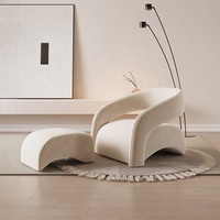 Fauteuil de salon sculptural moderne avec dossier incurvé enveloppant, fauteuil d'appoint rembourré pour hall d'hôtel, salon, réception
