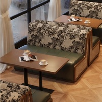 Ensemble de salle à manger vintage en bois massif, table et chaises de réception sur mesure, style antique, pour mobilier de restaurant