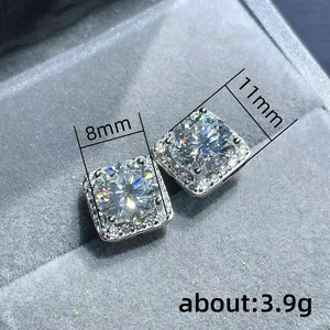 Orecchini a perno geometrici quadrati da donna con accenti rotondi scintillanti, gioielli versatili alla moda per le orecchie - Product Image 5