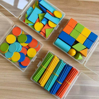 Bloques de Madera con Formas Geométricas para Niños, Rompecabezas Tangram con Tarjetas de Actividades, Juguete Educativo con Temática de Animales y Naturaleza, Edades 4-6