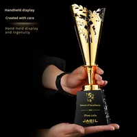 Trophée de bouclier en métal personnalisé gravé créatif pour le prix d'architecture d'entreprise élégante haut de gamme médaille d'honneur compétition sportive