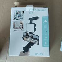 Mini panneau LED portable pour éclairage vidéo et photo, idéal pour embellir les jambes, avec fonction audio et vidéo intégrée