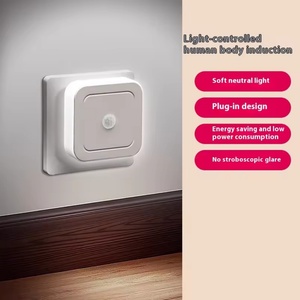 Mini Lámpara Nocturna LED Inalámbrica Avanzada con Sensor Automático de Oscuridad, Enchufable, para Dormitorio, Baño, Pasillo, Corredor - Product Image 6