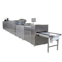 Machine de moulage de barres de chocolat entièrement automatique AMC, grande capacité, avec tunnel de refroidissement
