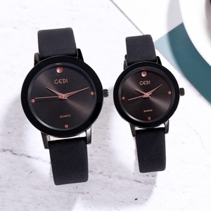 นาฬิกาควอทซ์สายคู่ ดีไซน์สวยงาม ทันสมัย หรูหรา ระดับไฮเอนด์ กันน้ำ - Product Image 5