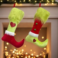 Chaussette de Noël amusante en forme d'elfe avec longue fourrure verte, sac cadeau fantaisie inspiré du Grinch pour décorations de Noël et cadeaux de fête
