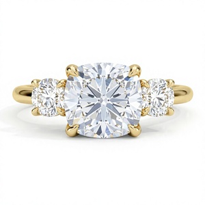 Bague de fiançailles classique pour femme en or plaqué 18K 14K avec diamant de laboratoire taille coussin et diamants latéraux ronds, cadeau de mariage - Product Image 1