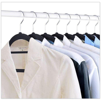 Lot de 50 cintres en velours floqué antidérapant noir de qualité supérieure pour vêtements, costumes, pantalons, cravates, manteaux